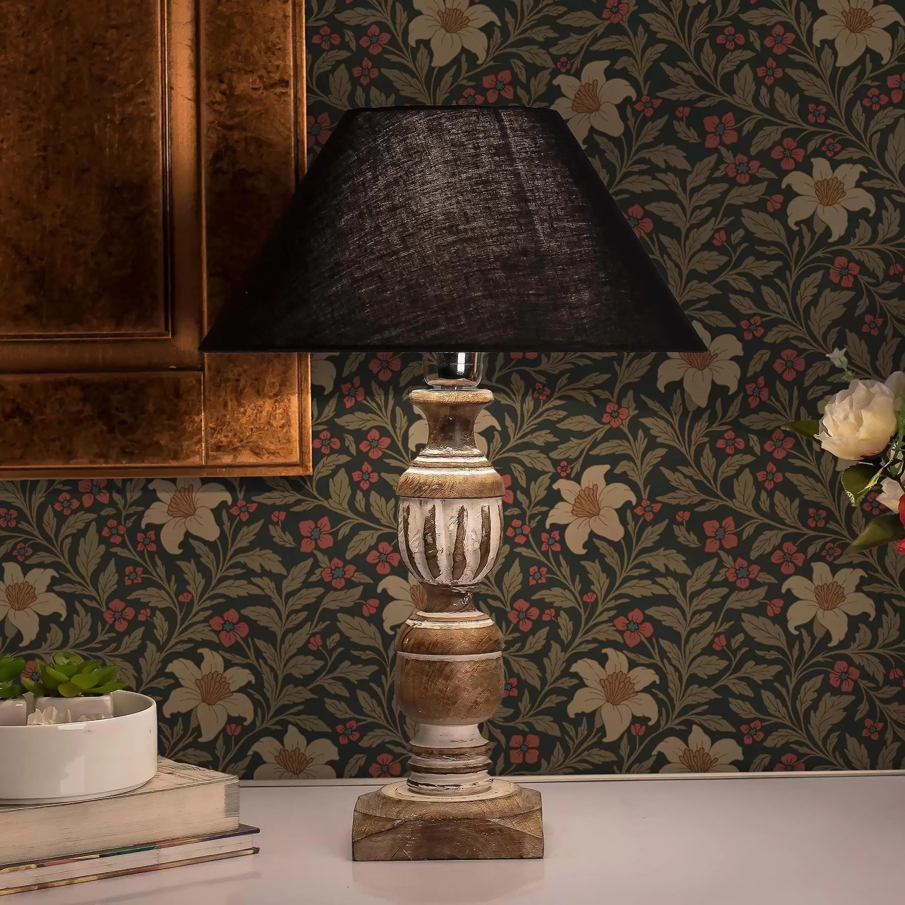 fotószőnyeg Sötét háttér sárga és piros virágokkal szecessziós stílusban a00293