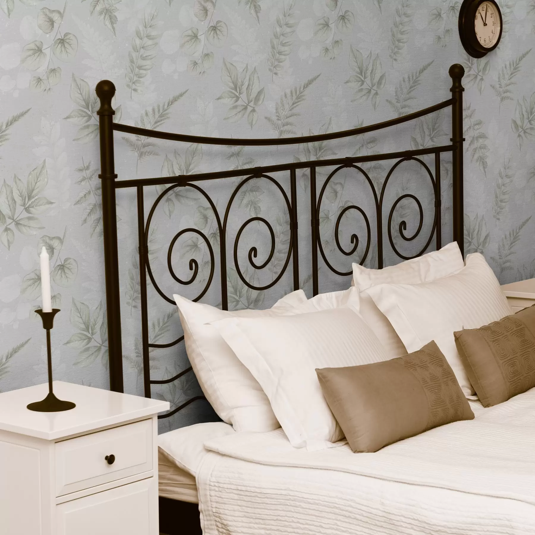 fotószőnyeg Könnyű akvarell levelek fröccsenő hatással szürke háttéren a00446