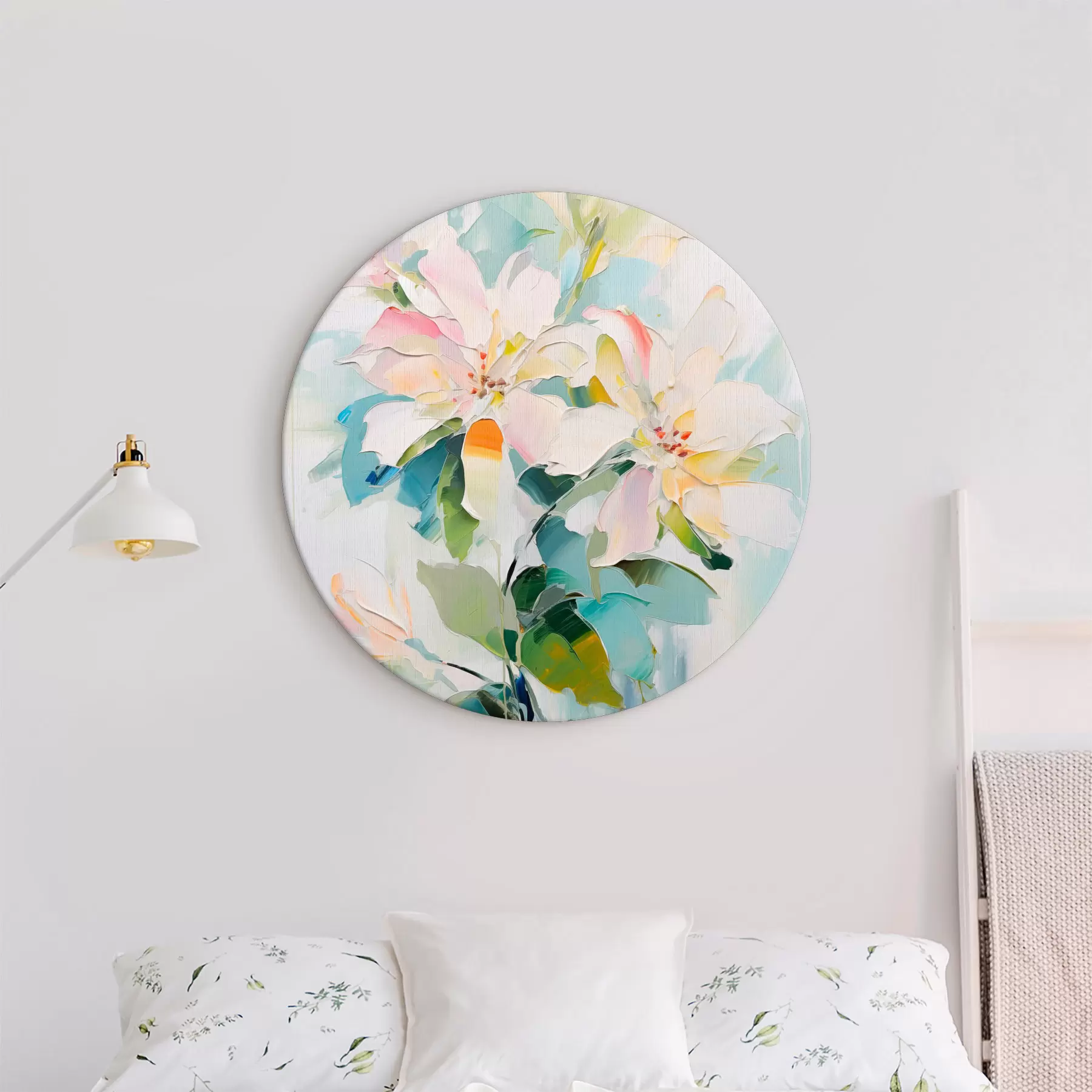 fotótapéta Virágok színes akcentussal, zöld levelek, lágy ecsetvonásokkal olajfestmény utánzat, világoskék háttérrel r45549