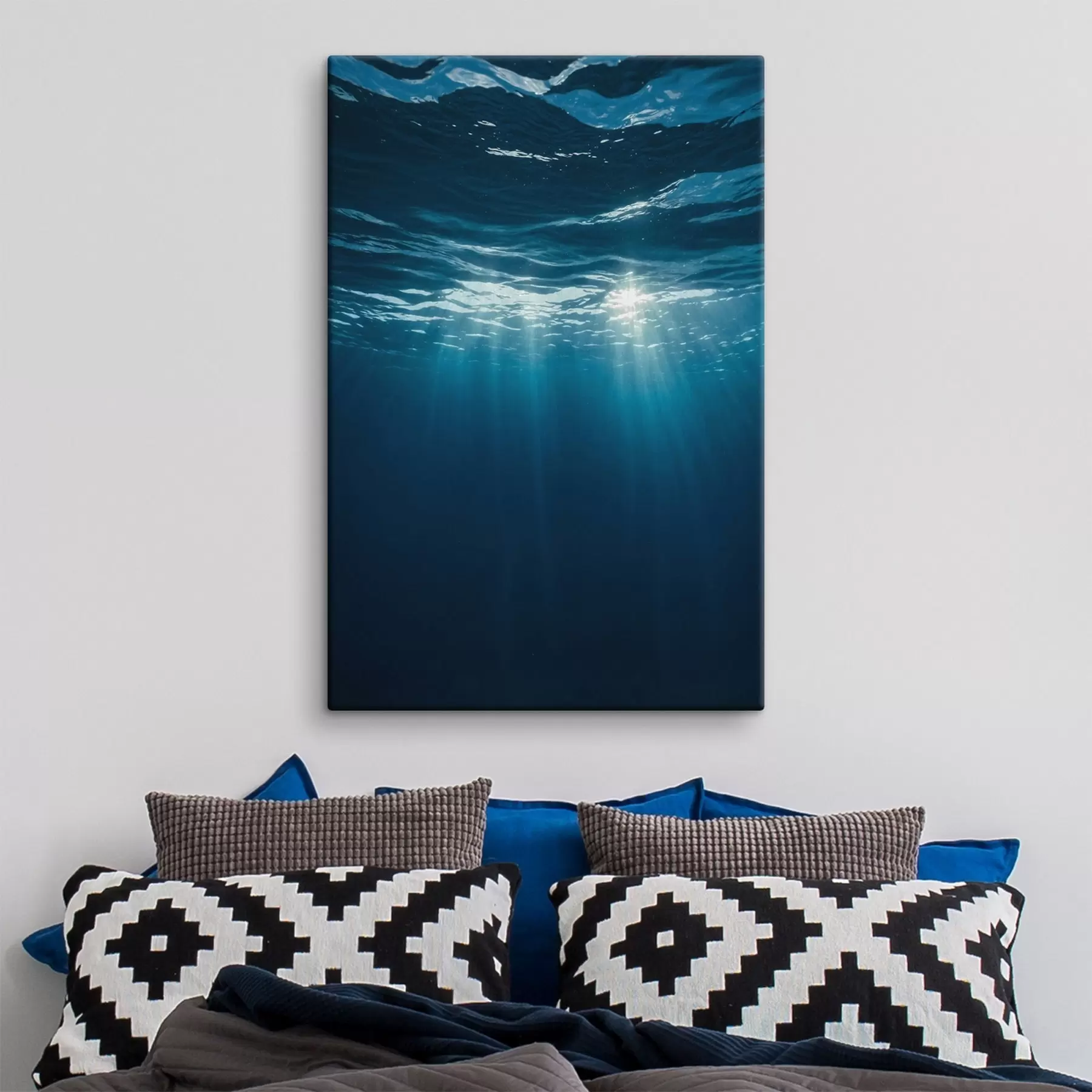 fotótapéta Napsugarak a vízfelszín alatt s45625