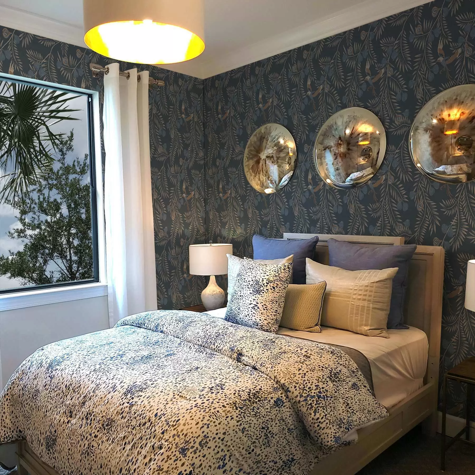 fotószőnyeg Madár kék gyümölcsök és pálmalevelek között, indigó a00726