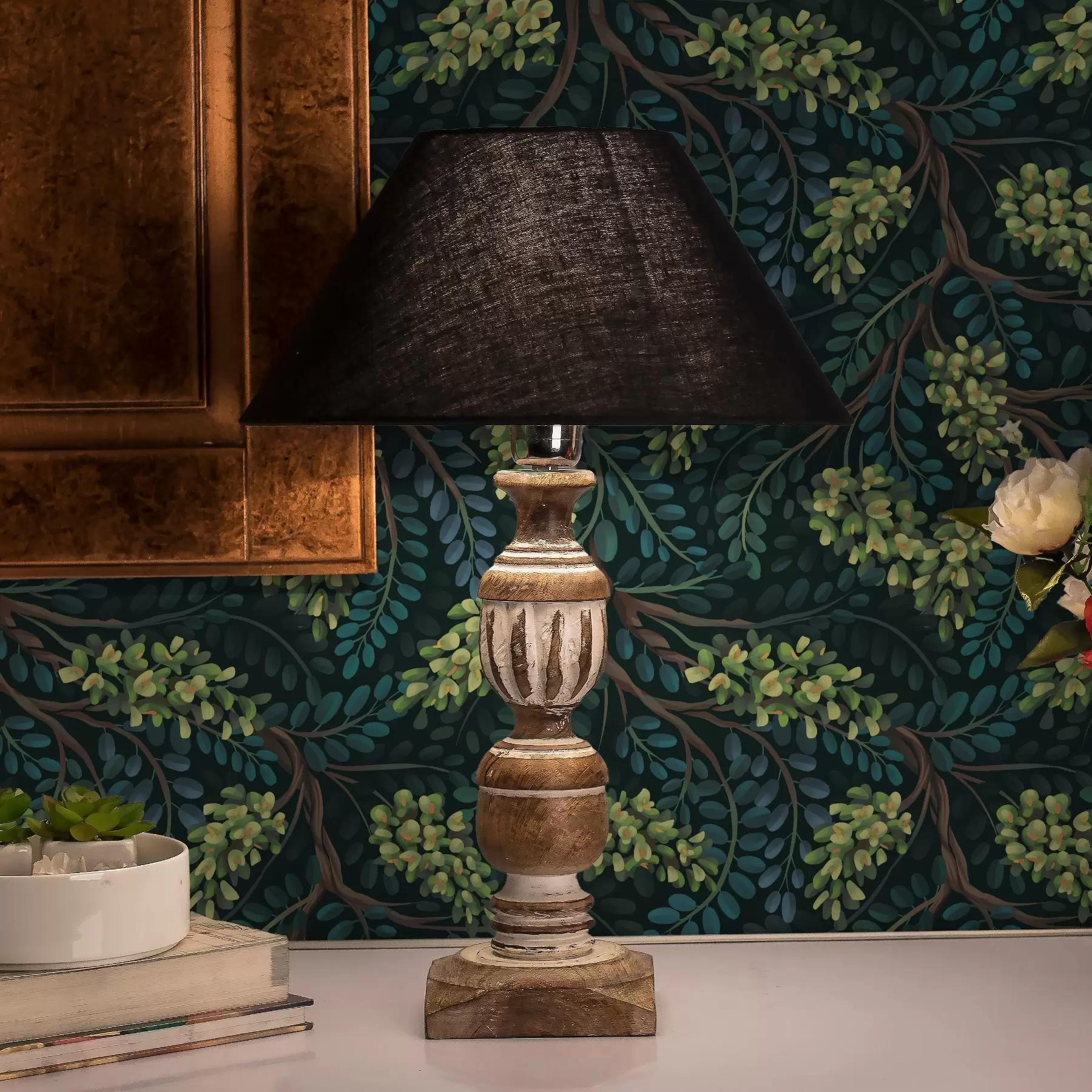 fotószőnyeg Zöldes virágzatú ágak sötét háttér előtt a00786