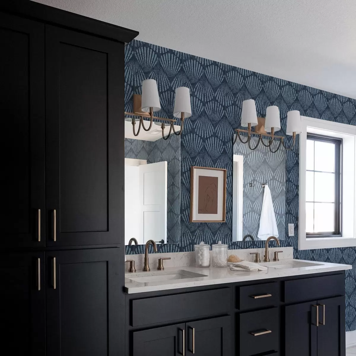 Háttérkép Absztrakt sugarak kék árnyalatokban, dinamikus motívum a00710 Háttérkép Absztrakt sugarak kék árnyalatokban, dinamikus motívum a00710