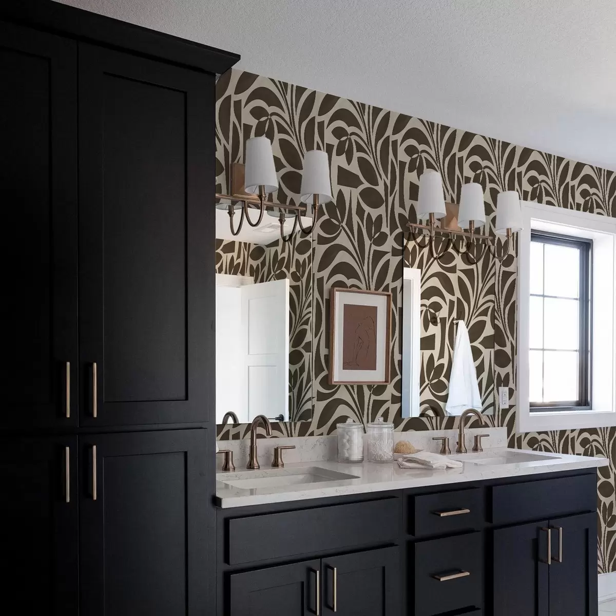 Háttérkép Geometrikus levélsziluettek, sötétbarna bézs alapon a00679v1 Háttérkép Geometrikus levélsziluettek, sötétbarna bézs alapon a00679v1