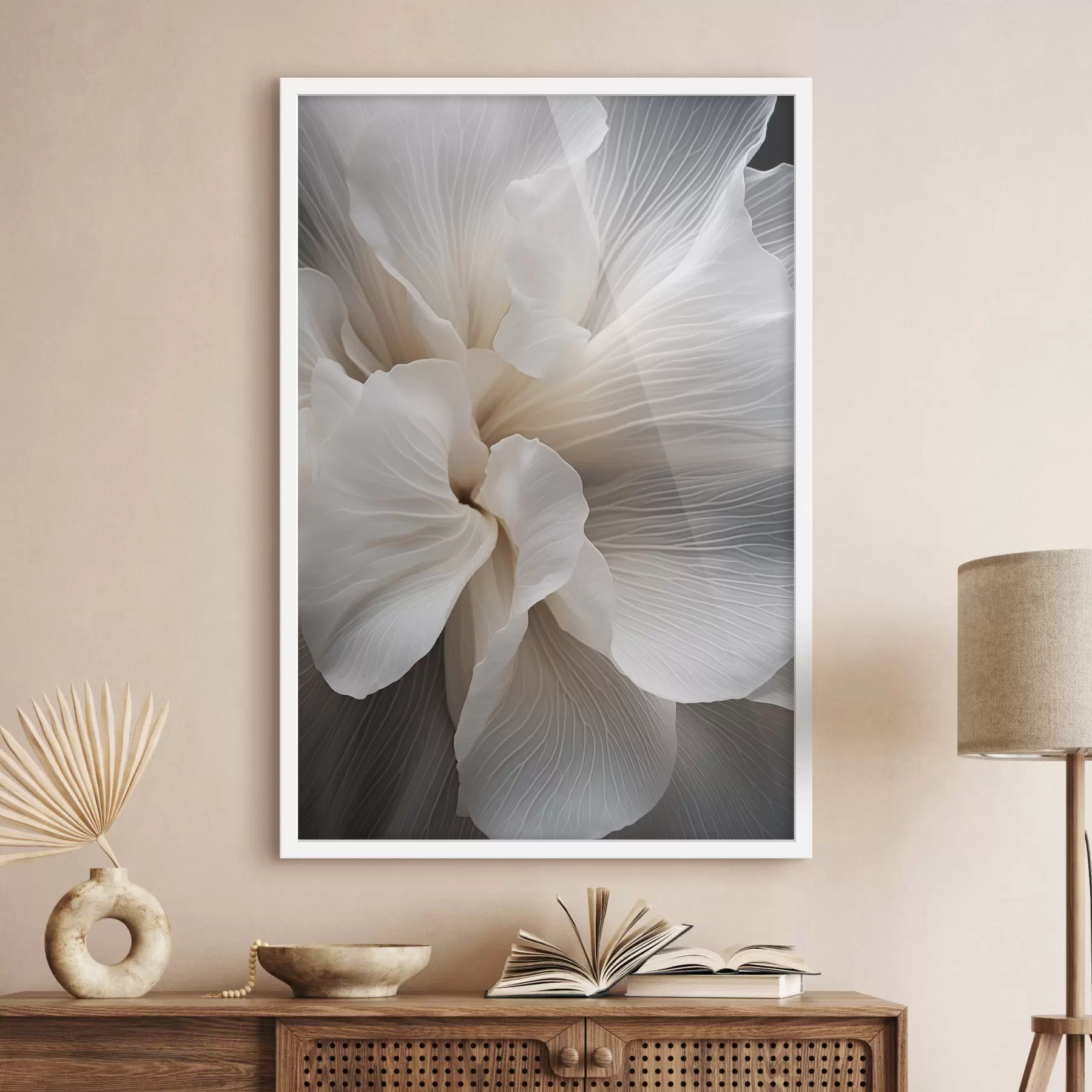 fotószőnyeg Közelkép finom, absztrakt fehér virágszirmokról, bonyolult vonalakkal és elmosódott sötét háttérrel f47018