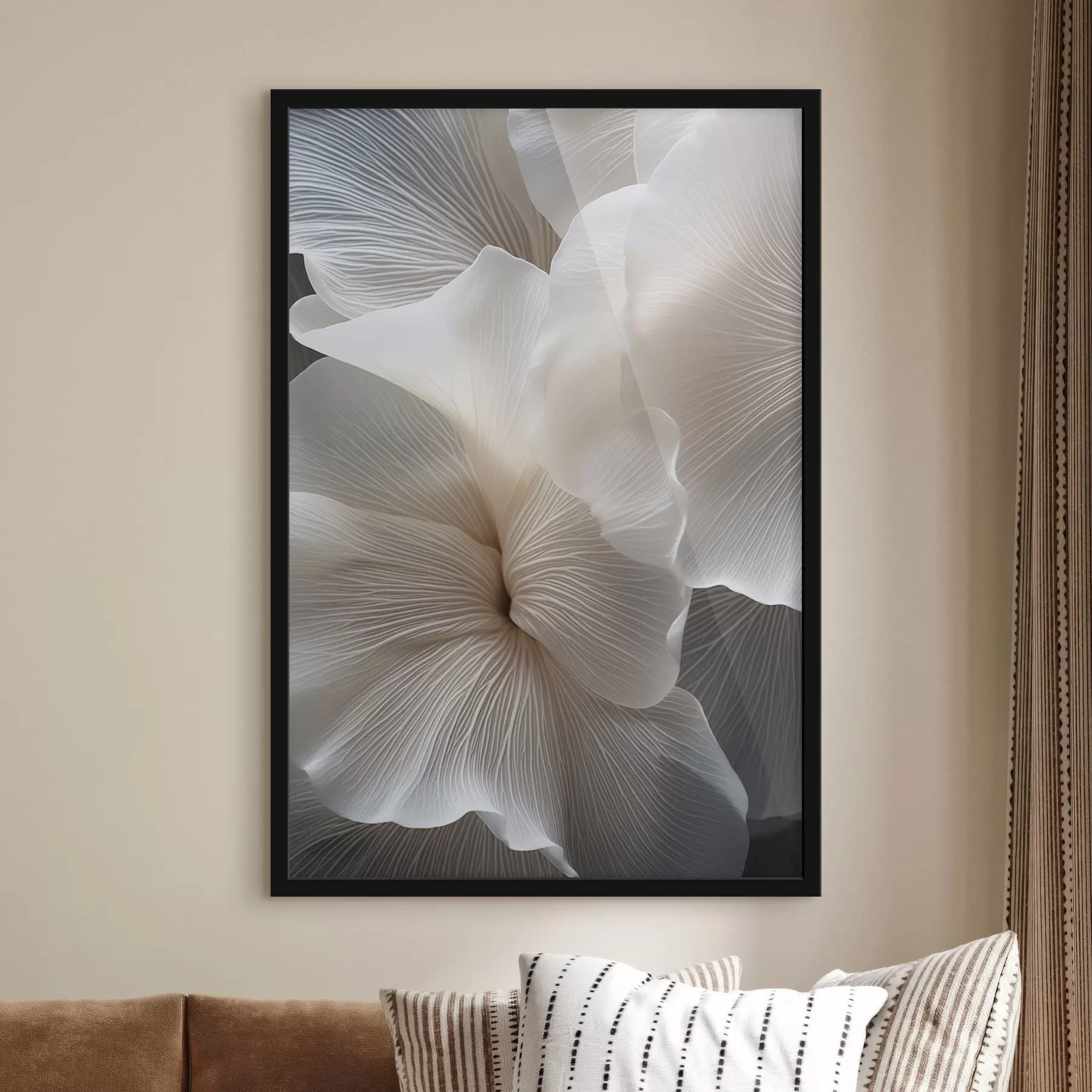 fotószőnyeg Közelkép finom, absztrakt fehér virágszirmokról, bonyolult vonalakkal és elmosódott sötét háttérrel f47019