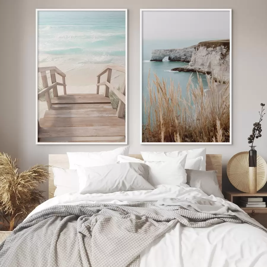 fotószőnyeg Parti sziklák és száraz fű a türkizkék tenger partján d00875