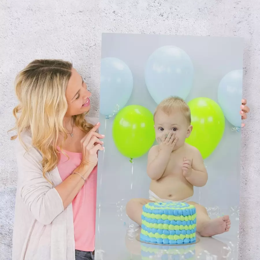 fotótapéta Születésnapi ajándék: egy fényképről készült festmény s47207